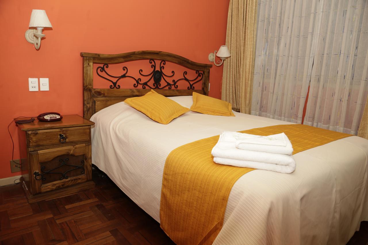 Isabela Hotel Suite La Paz Bagian luar foto